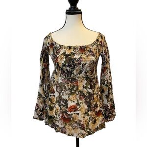 Bailey 44 Floral Smocked Babydoll Top Bell Sleeves Size L feminine whimsigoth